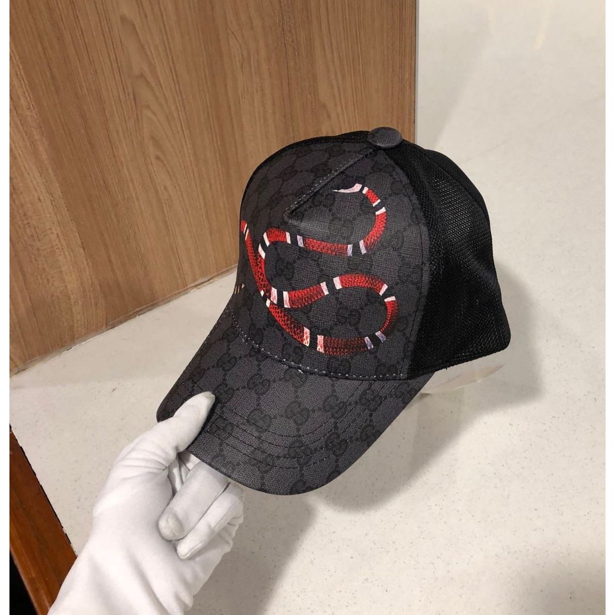 Guuccii Snake Print Gg Supreme Baseball Hat Beige Black